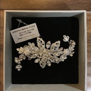 Hair piece / veil clip